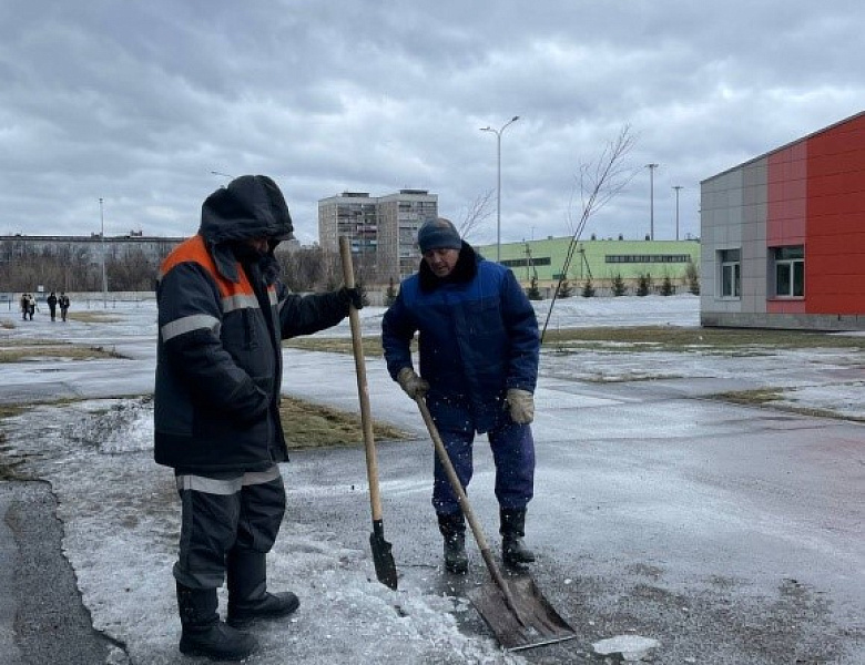 Настала долгожданная весна, снег уже тает, а это значит, что пора приводить территорию в порядок!